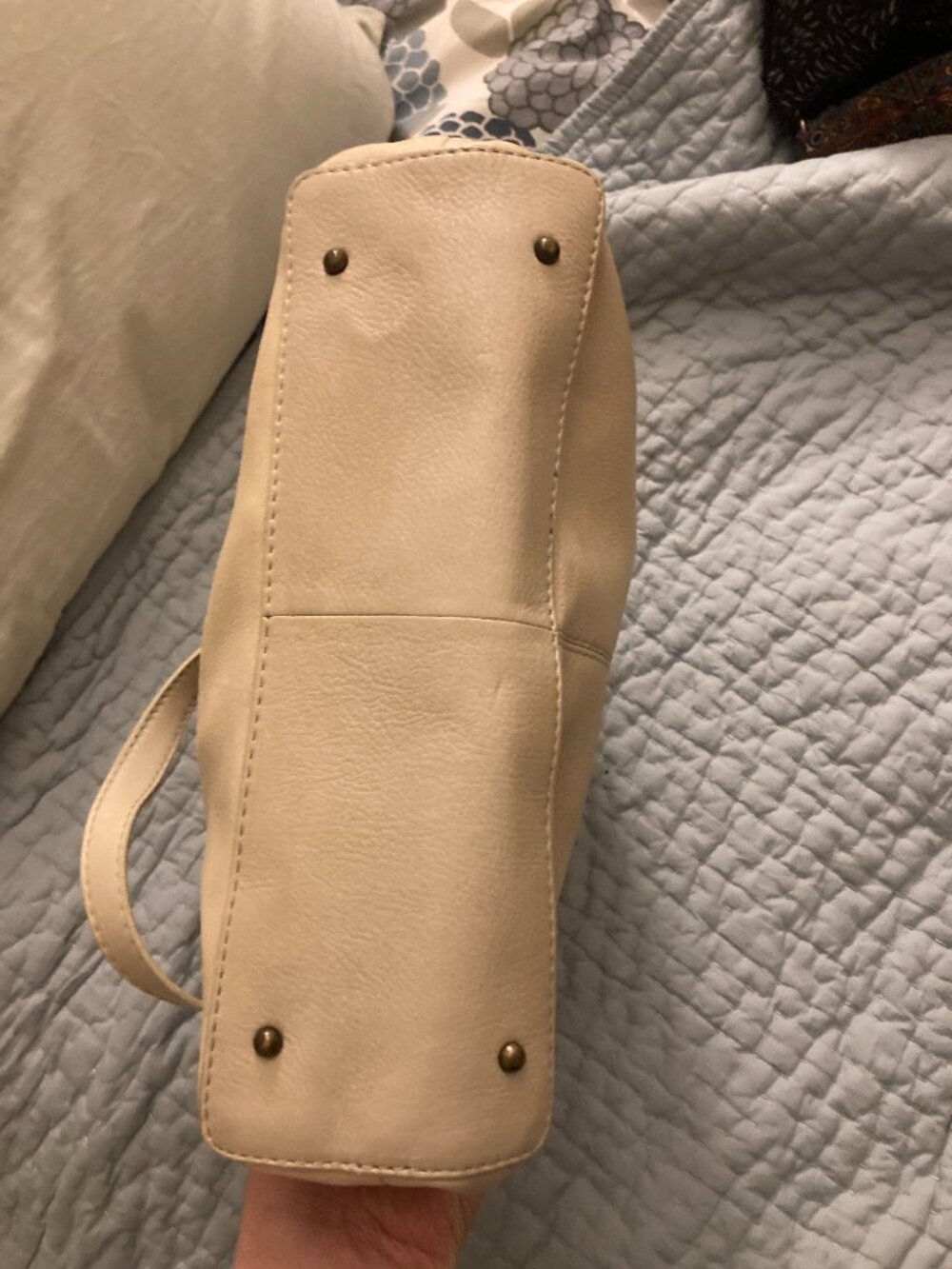 American Leather Co. cream leather handbag excellent used condition - Picture 4 of 8